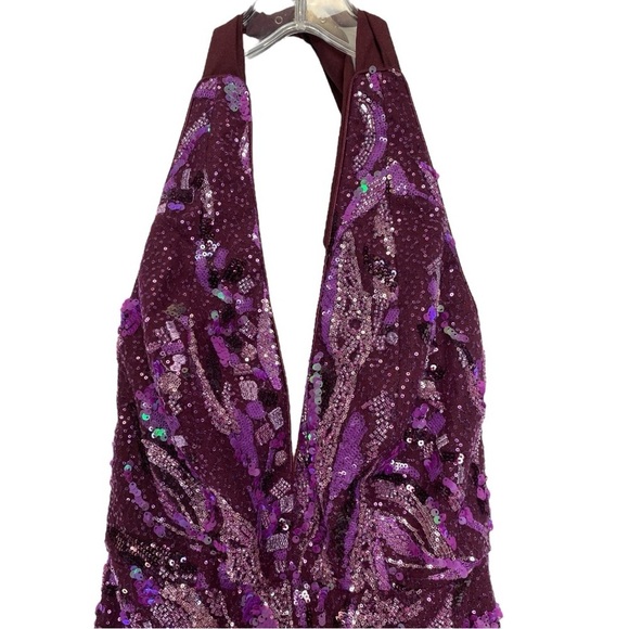 Dress the Population sequin halter gown - Picture 4 of 11
